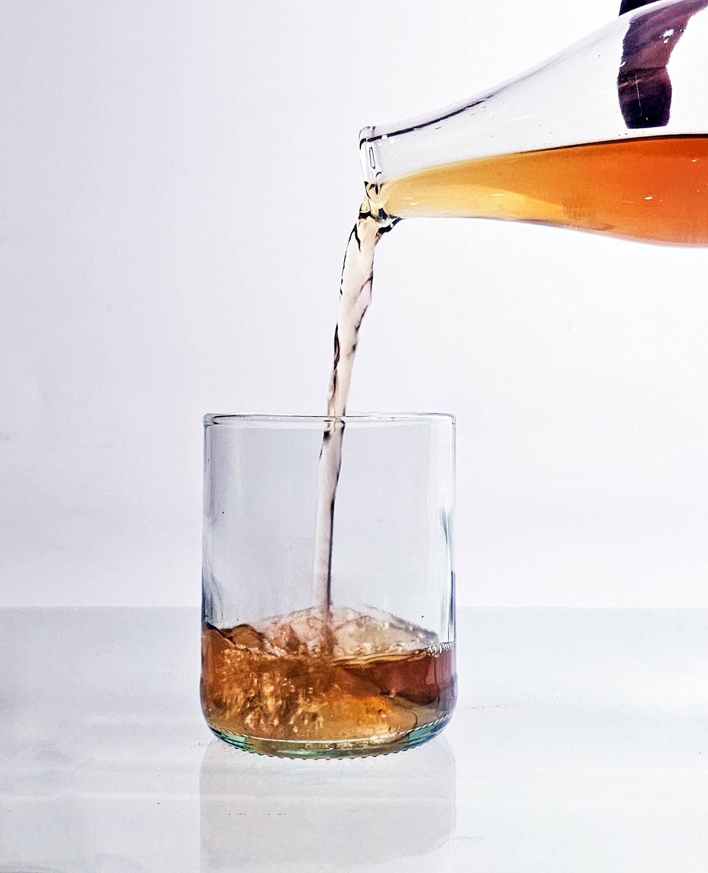 Top Hat Combo : Nesting Carafe & Glass set in Clear